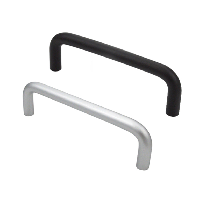 Handles for large industrial equipment