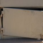 field-failure-case-severe-door-sag-improper-hinge-selection