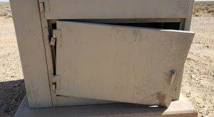 field-failure-case-severe-door-sag-improper-hinge-selection